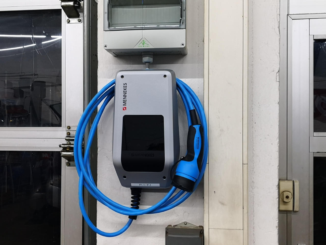 Wallbox für E-Smarts (EQ/Electric Drive) - Ladestation für unsere Kunden mit E-Smart